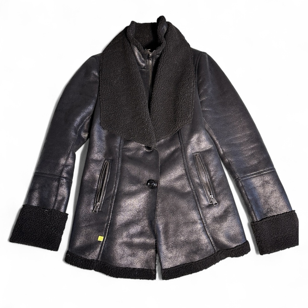 SOIA & KYO Faux Shearling Coat – Chic, Cozy & High Quality